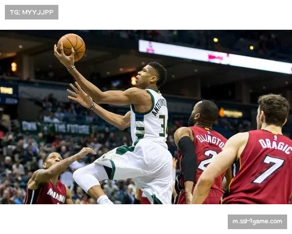 火箭进攻双核独木难支 乌度卡阵容兼容性再受拷问